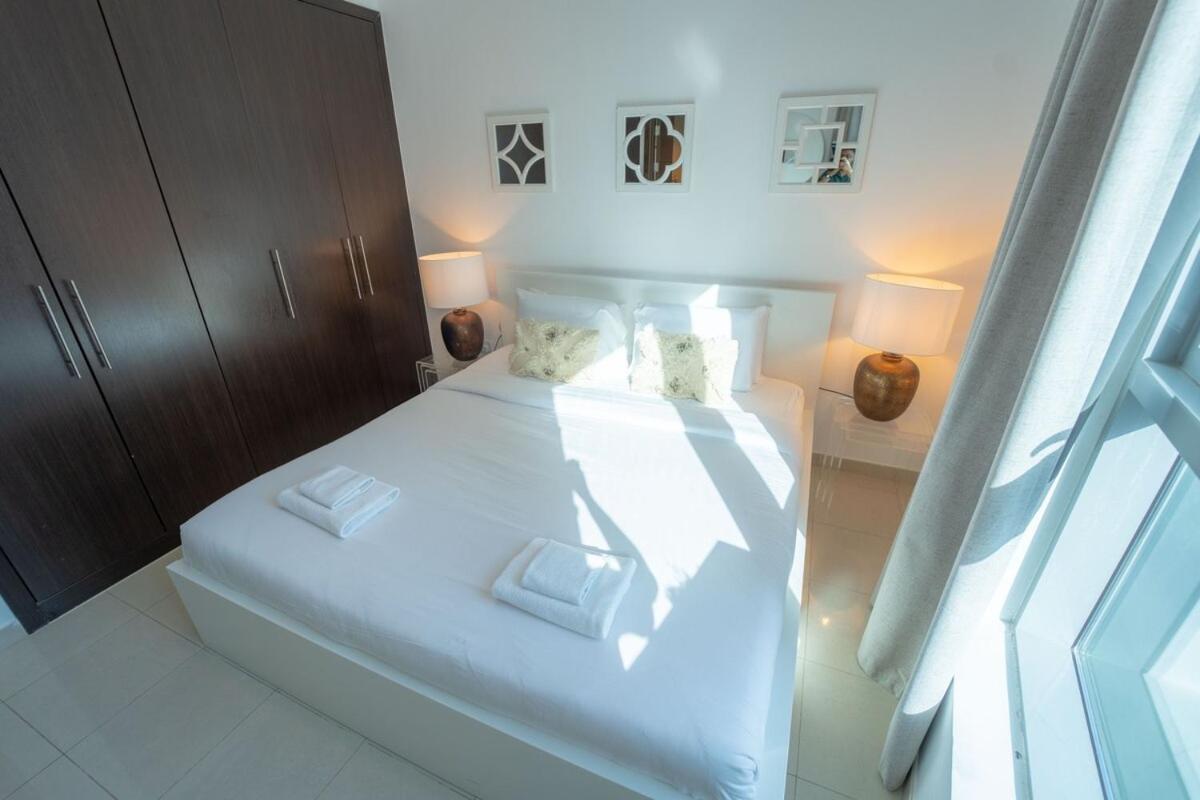 Aws Holiday Homes - Prime Apartment Near The Beach Dubái Exterior foto